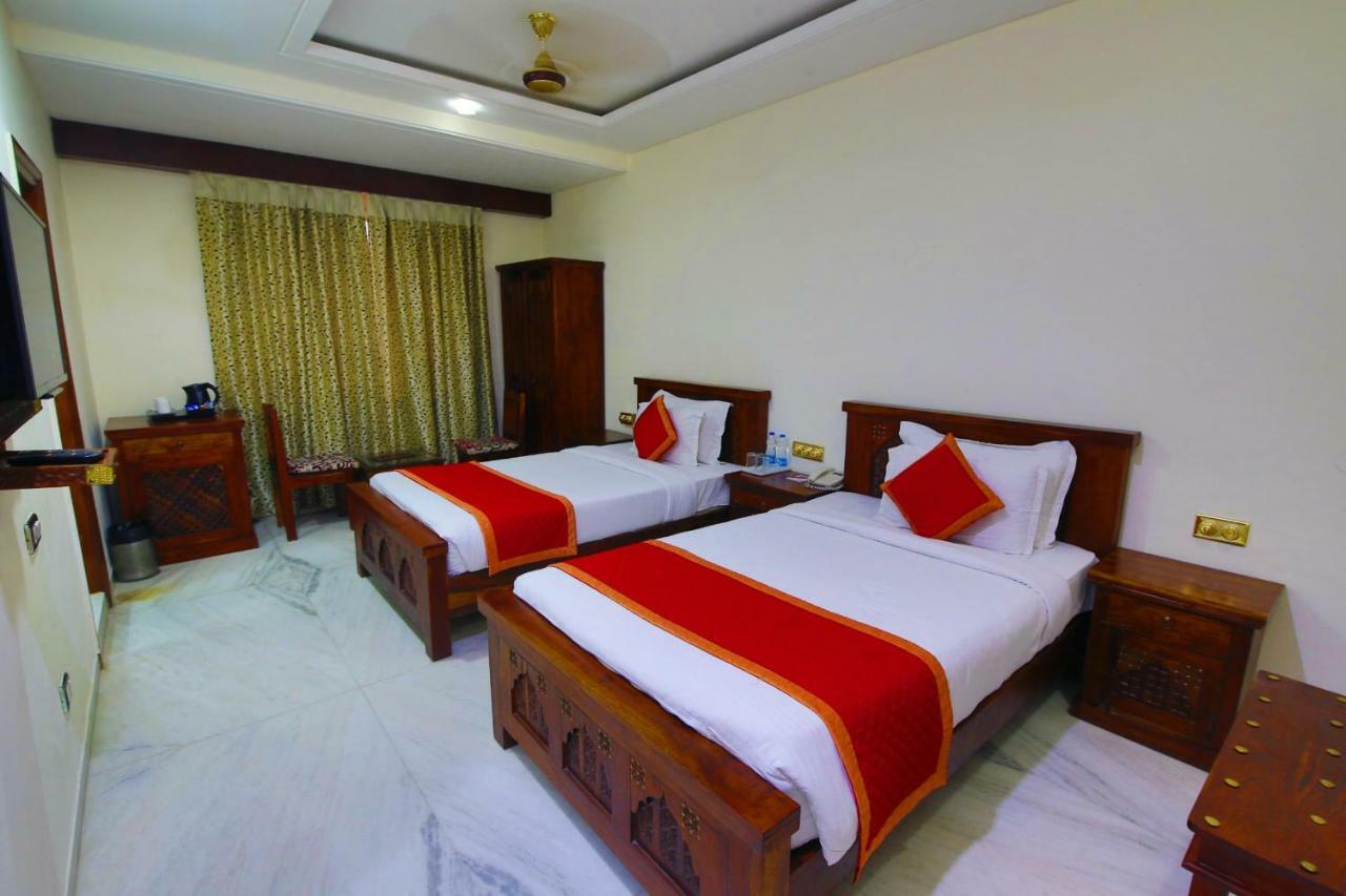 The Jal Mahal Hotel Джайпур Екстериор снимка